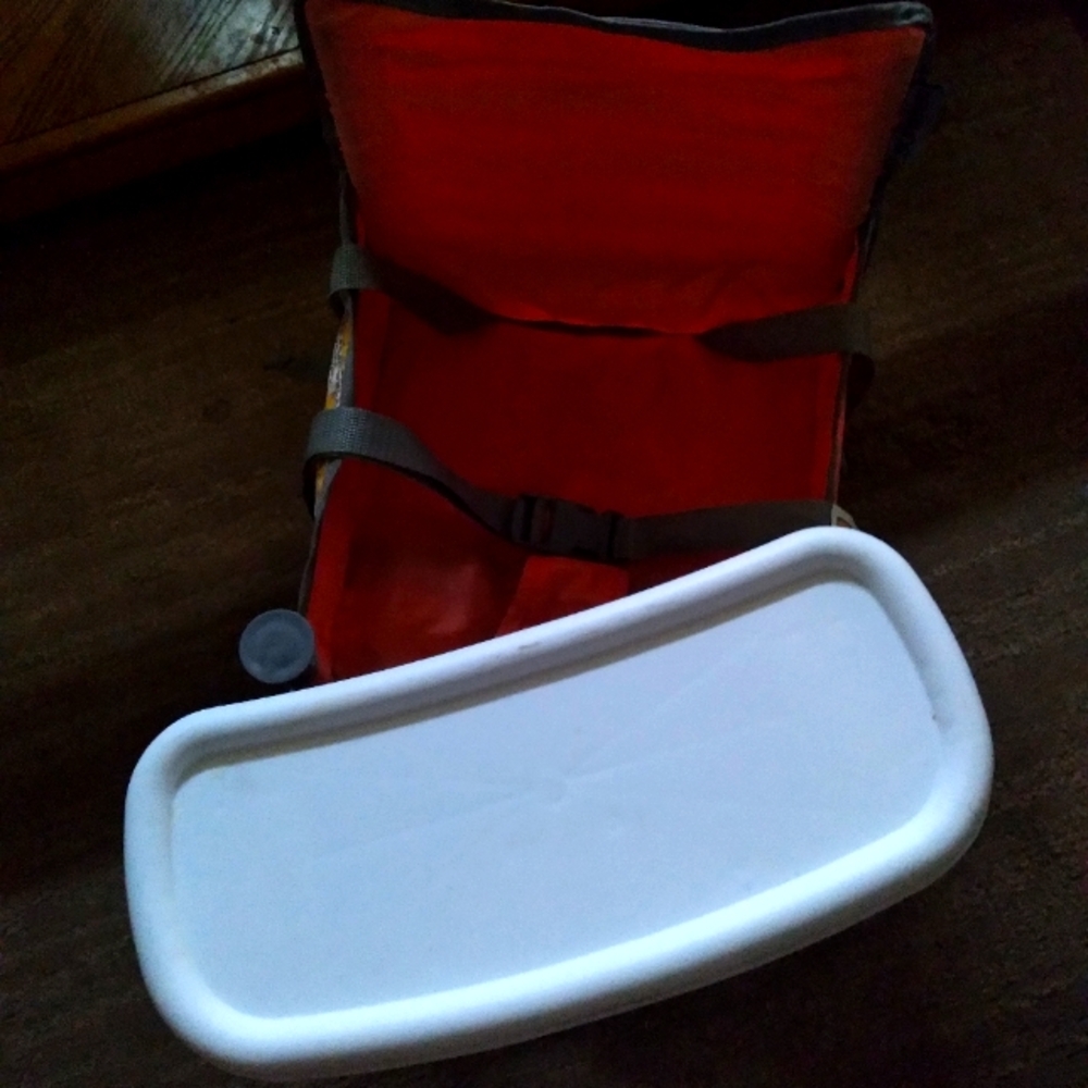 Baby Chair with lock n table